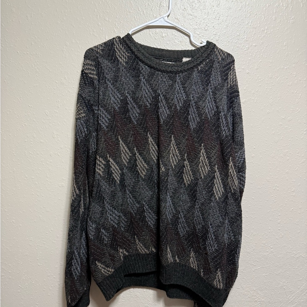 Men's Argyle Pattern Sweater - Gray and Brown